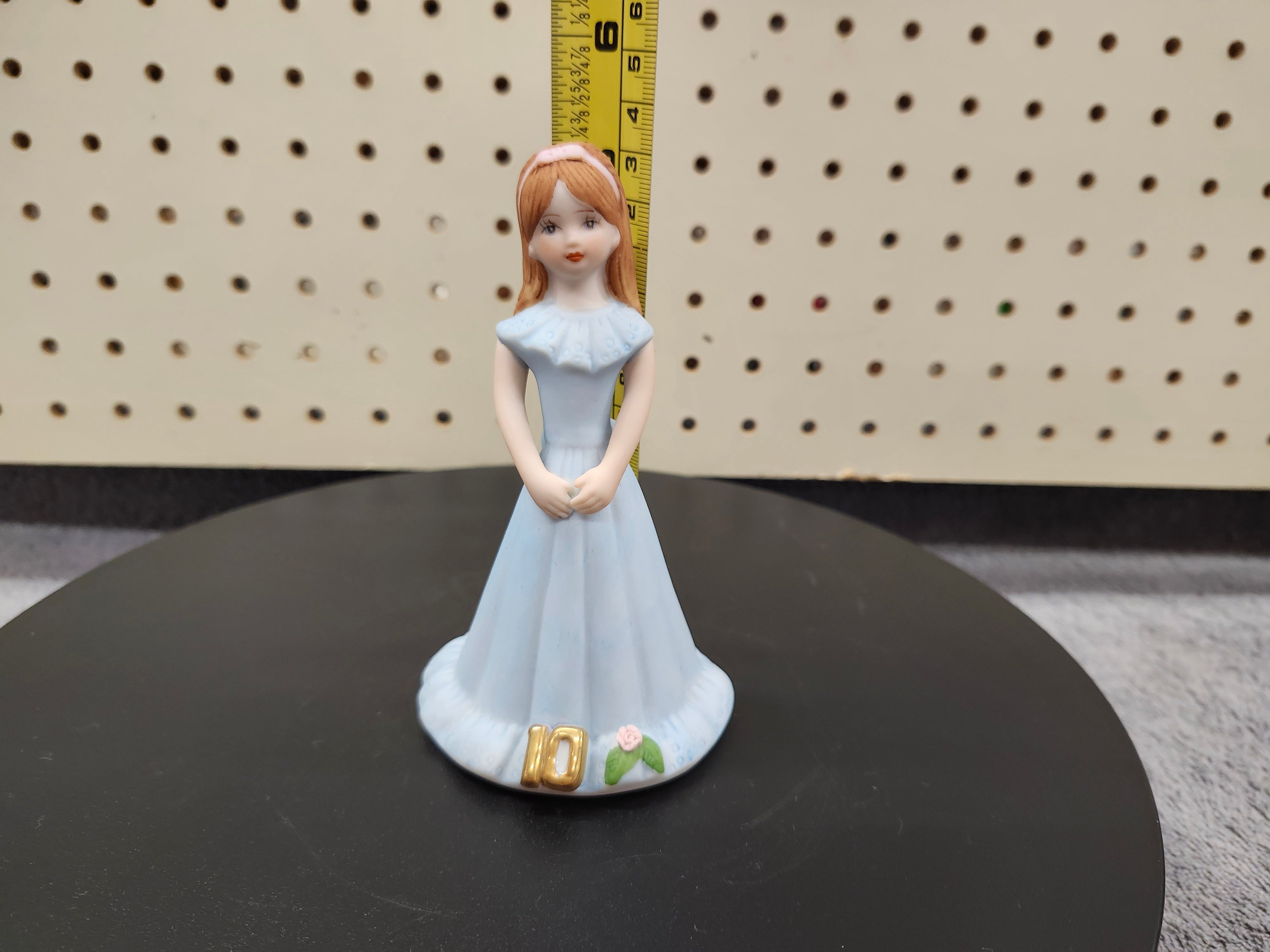 #10 Growing up birthday girl figurines. Blonde & brown hair girls