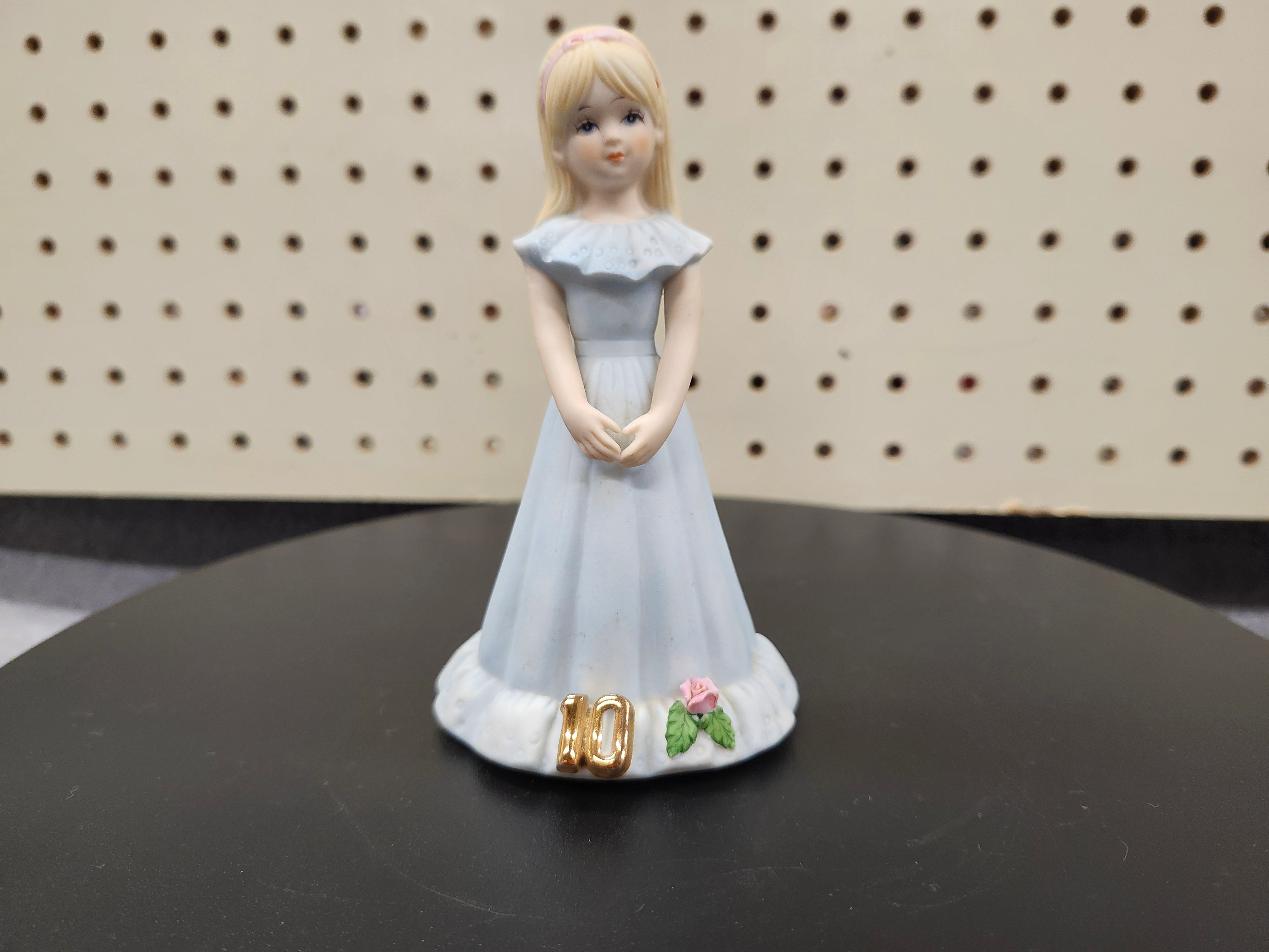 #10 Growing up birthday girl figurines. Blonde & brown hair girls