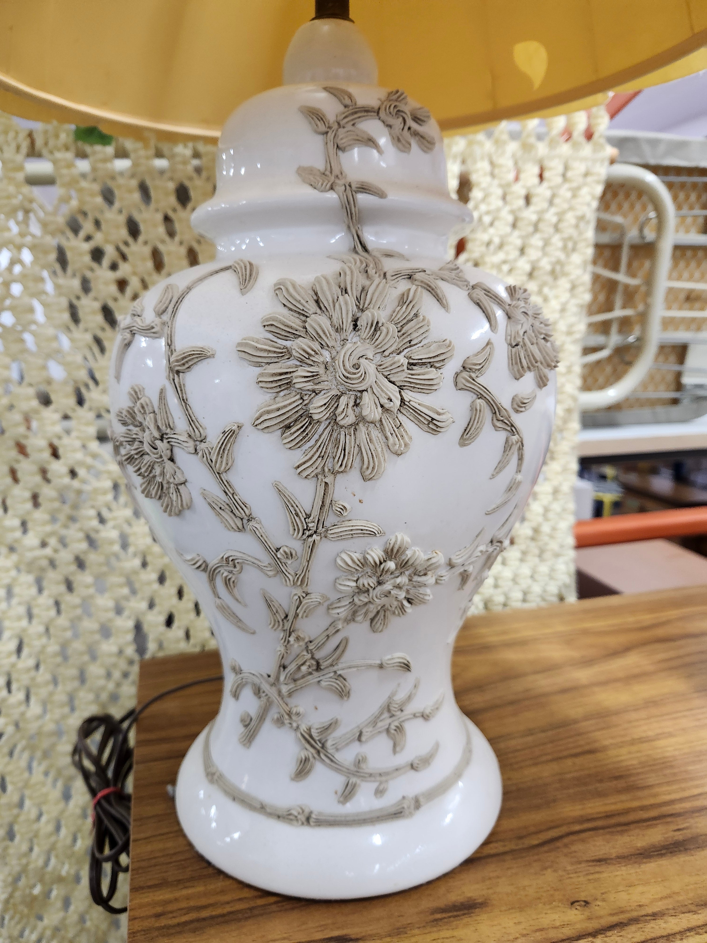 Tri lamp