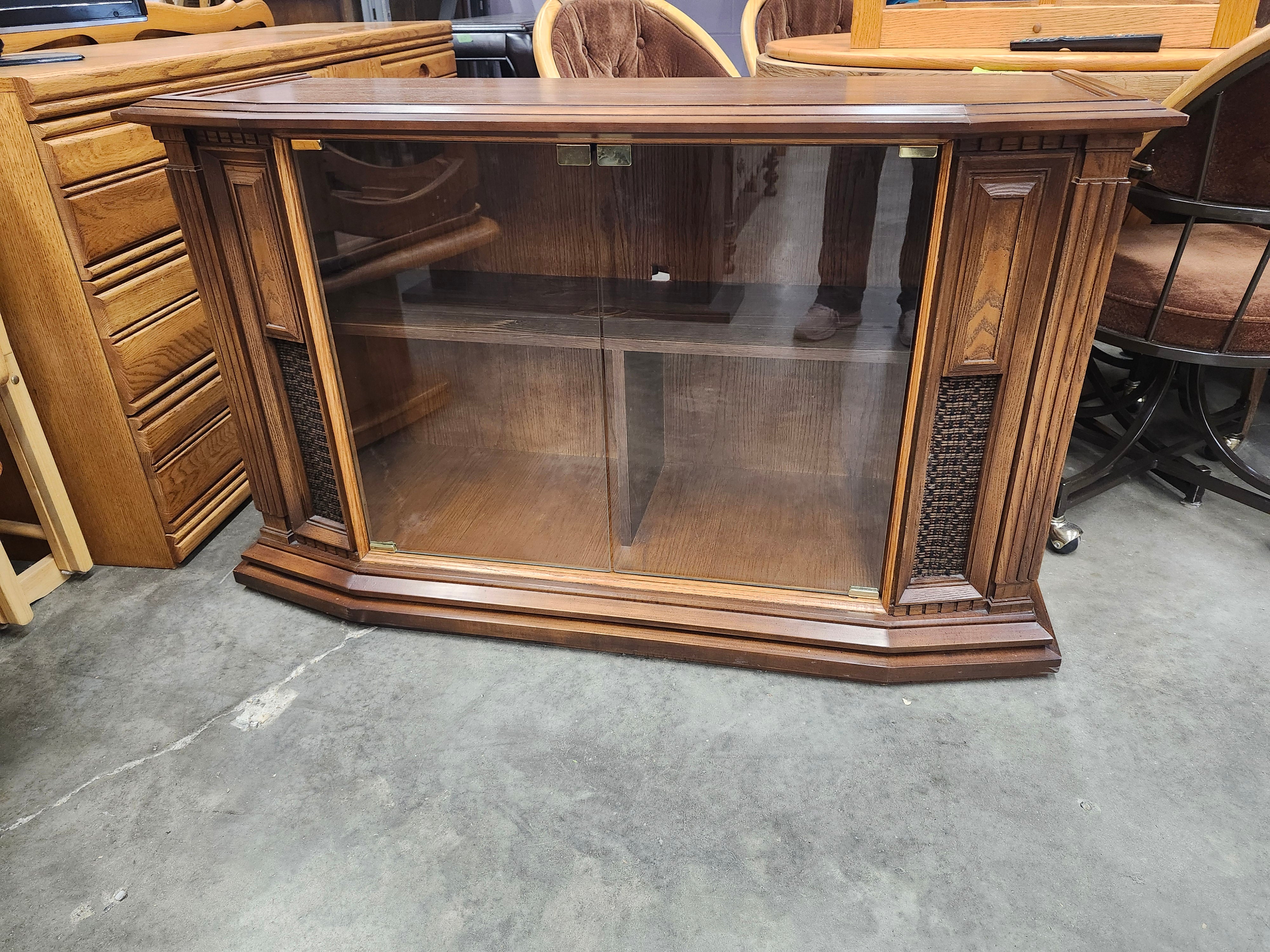 Coffee table & x2 end tables