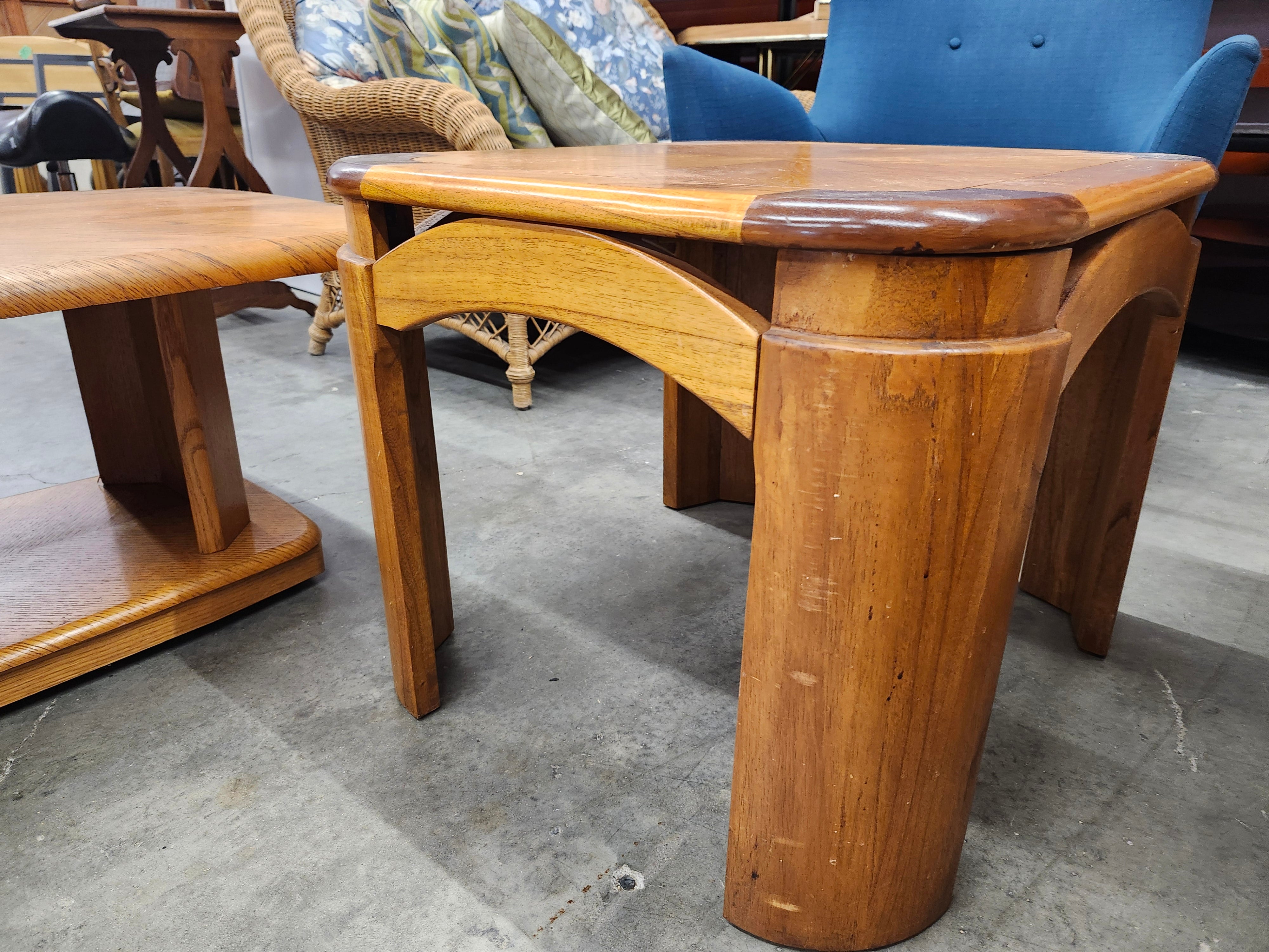 Coffee table & x2 end tables