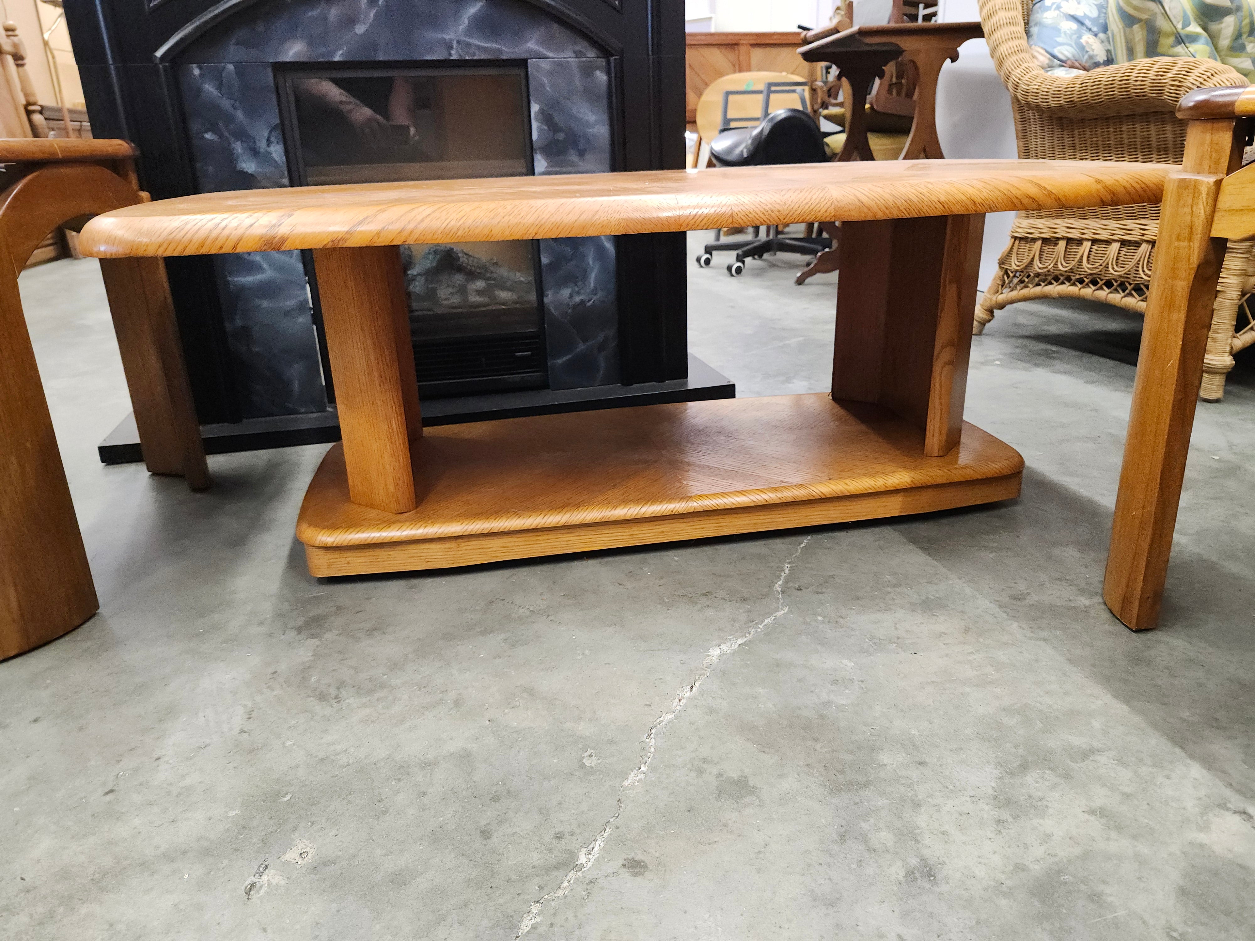Coffee table & x2 end tables