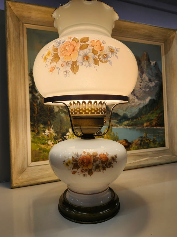 Hurricane lamp