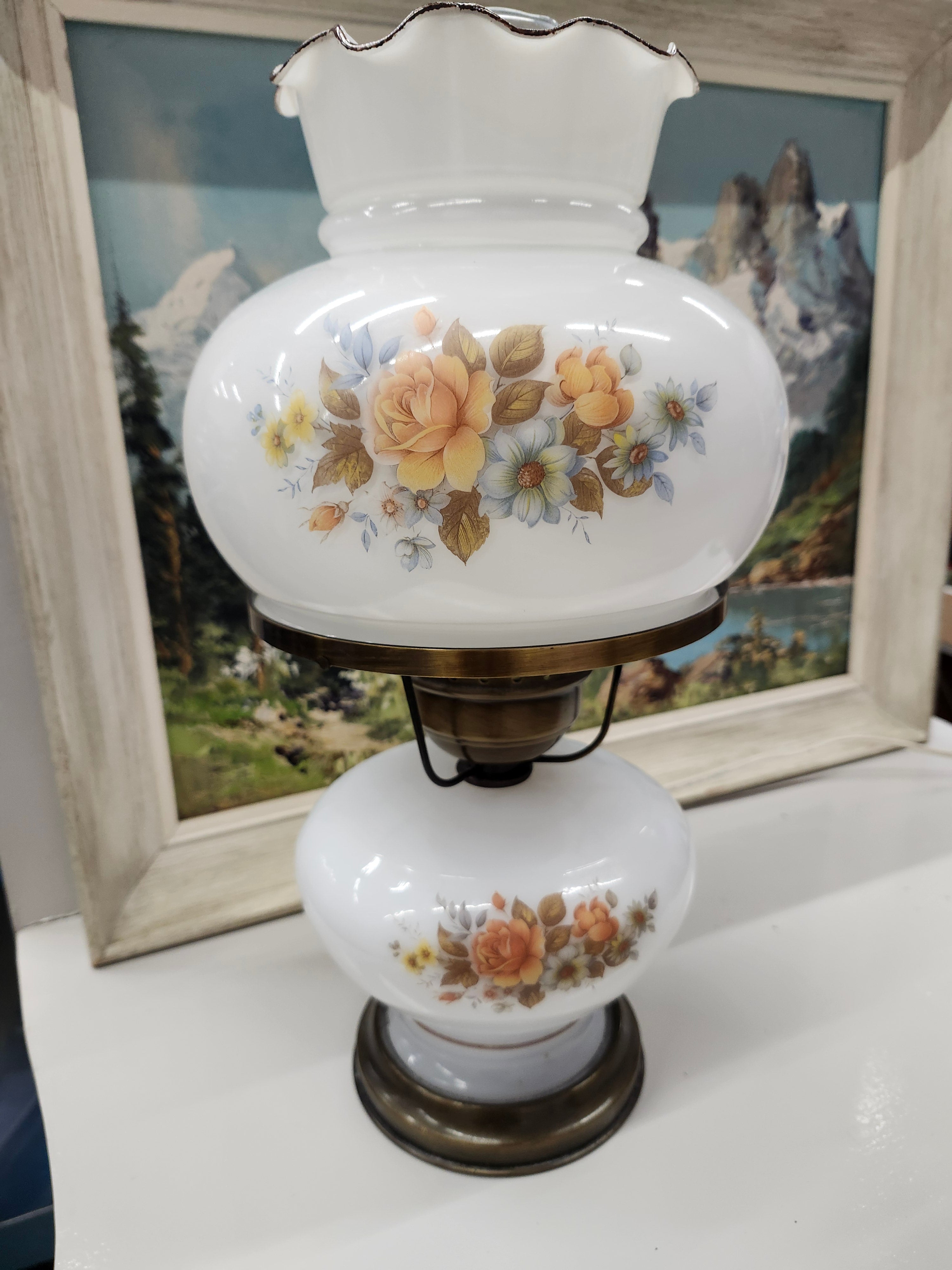 Hurricane lamp