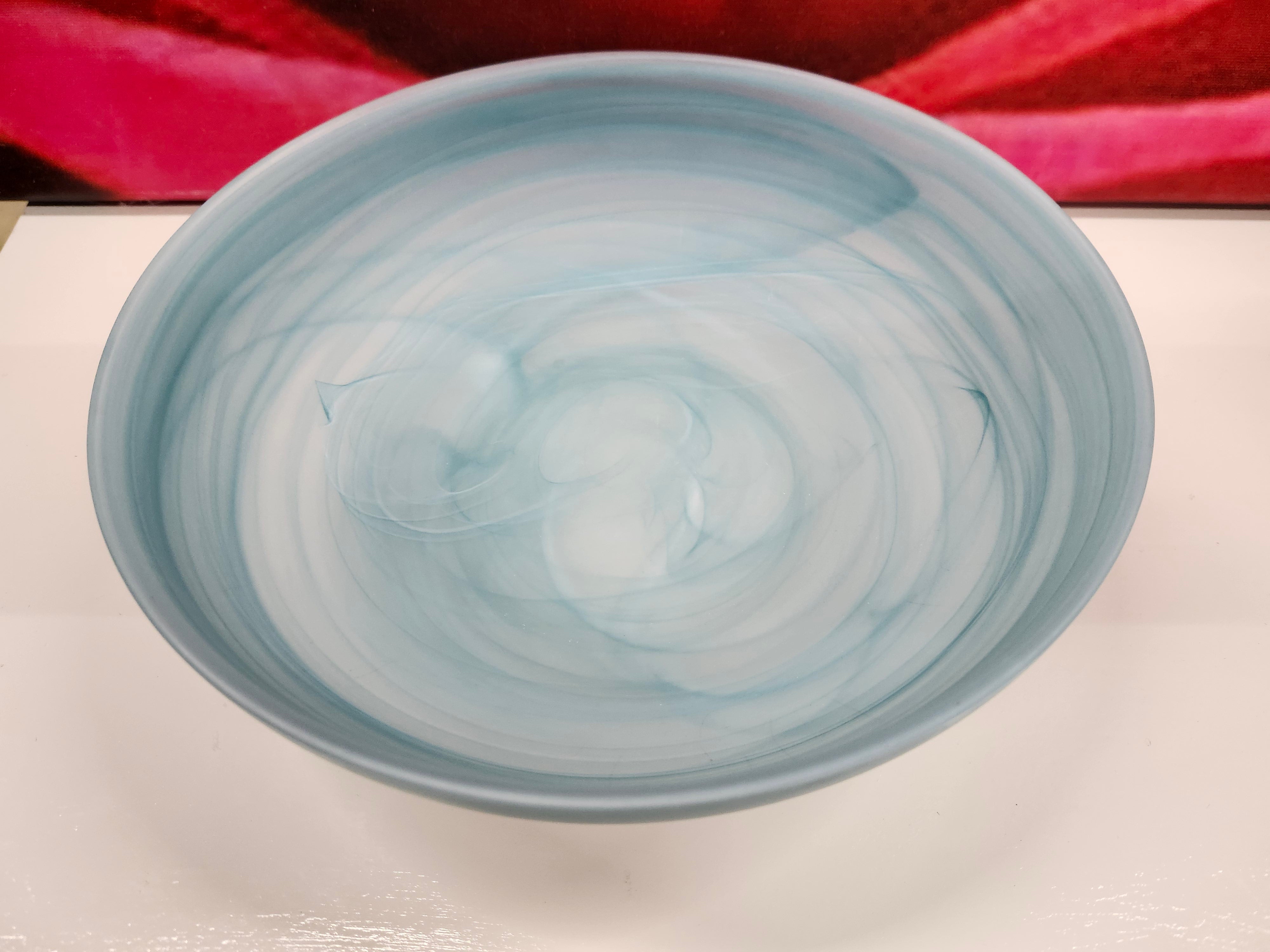 Glass bowl