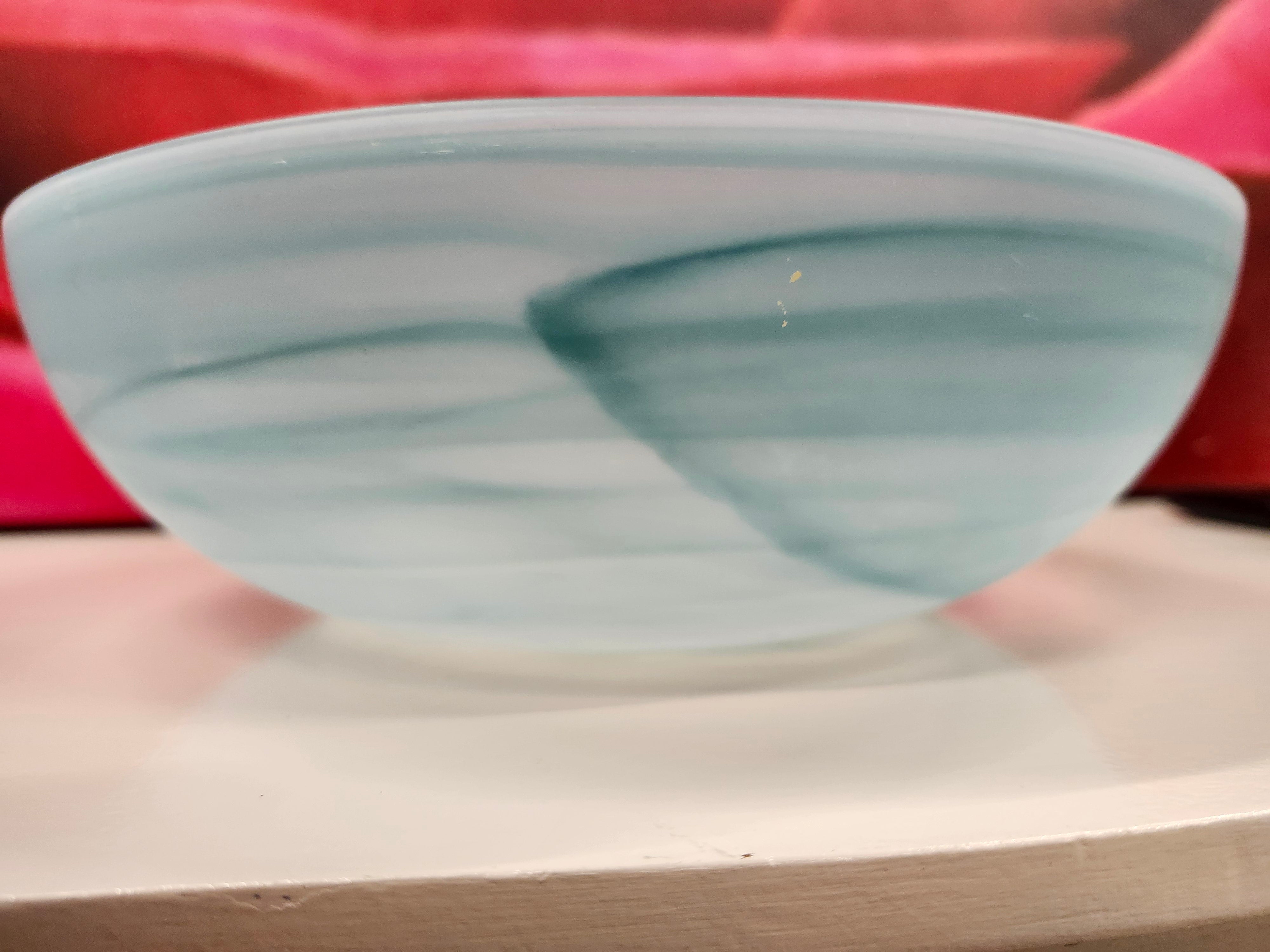Glass bowl