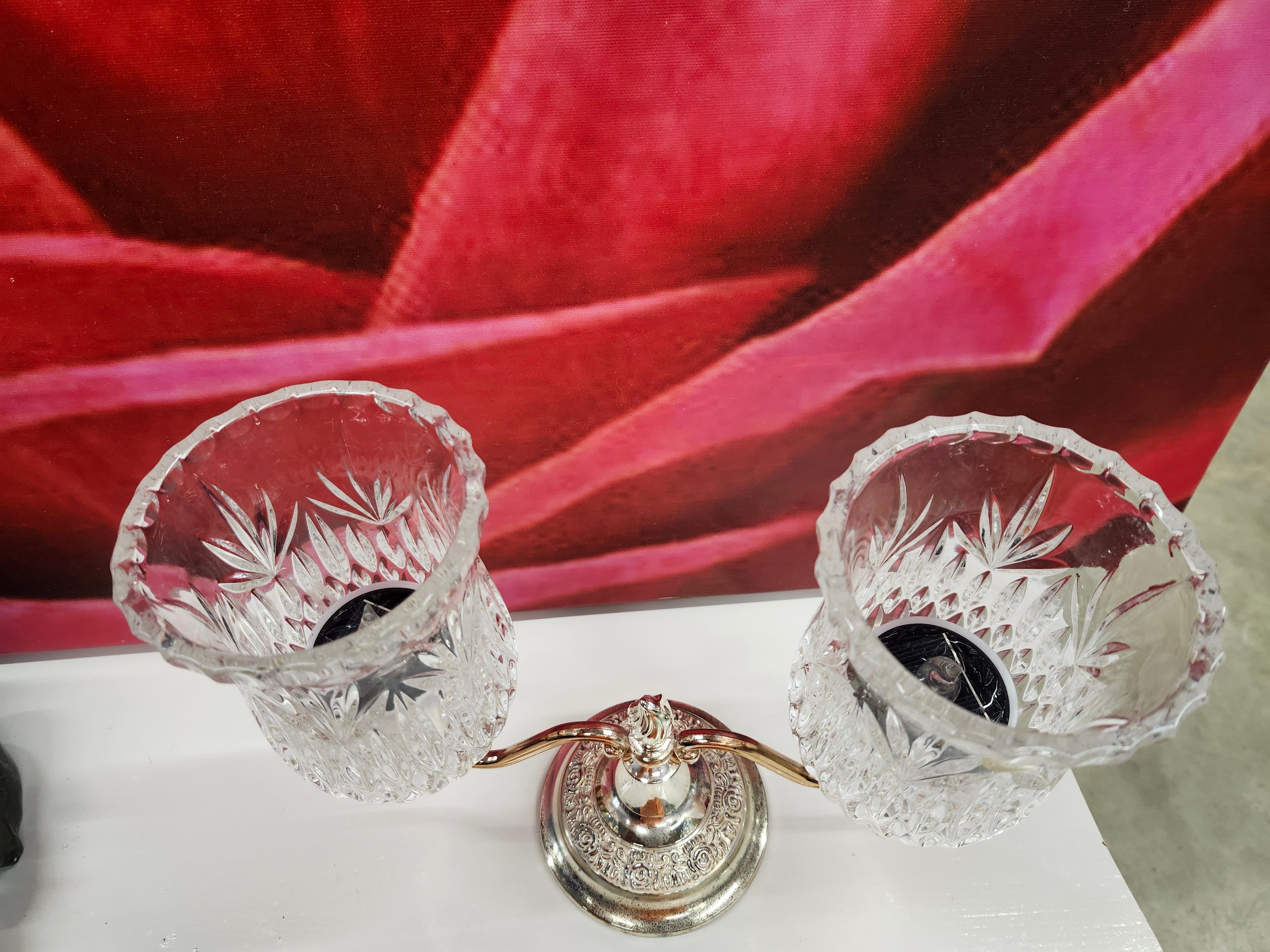 Hurricane crystal candle holder