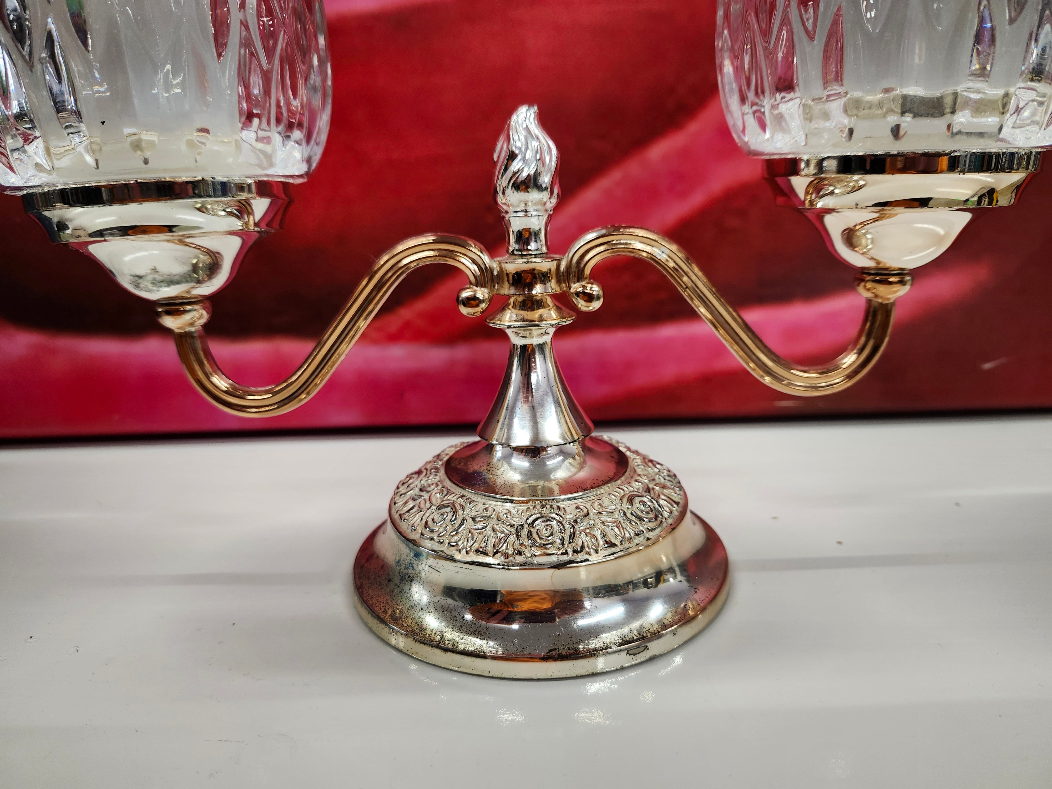 Hurricane crystal candle holder