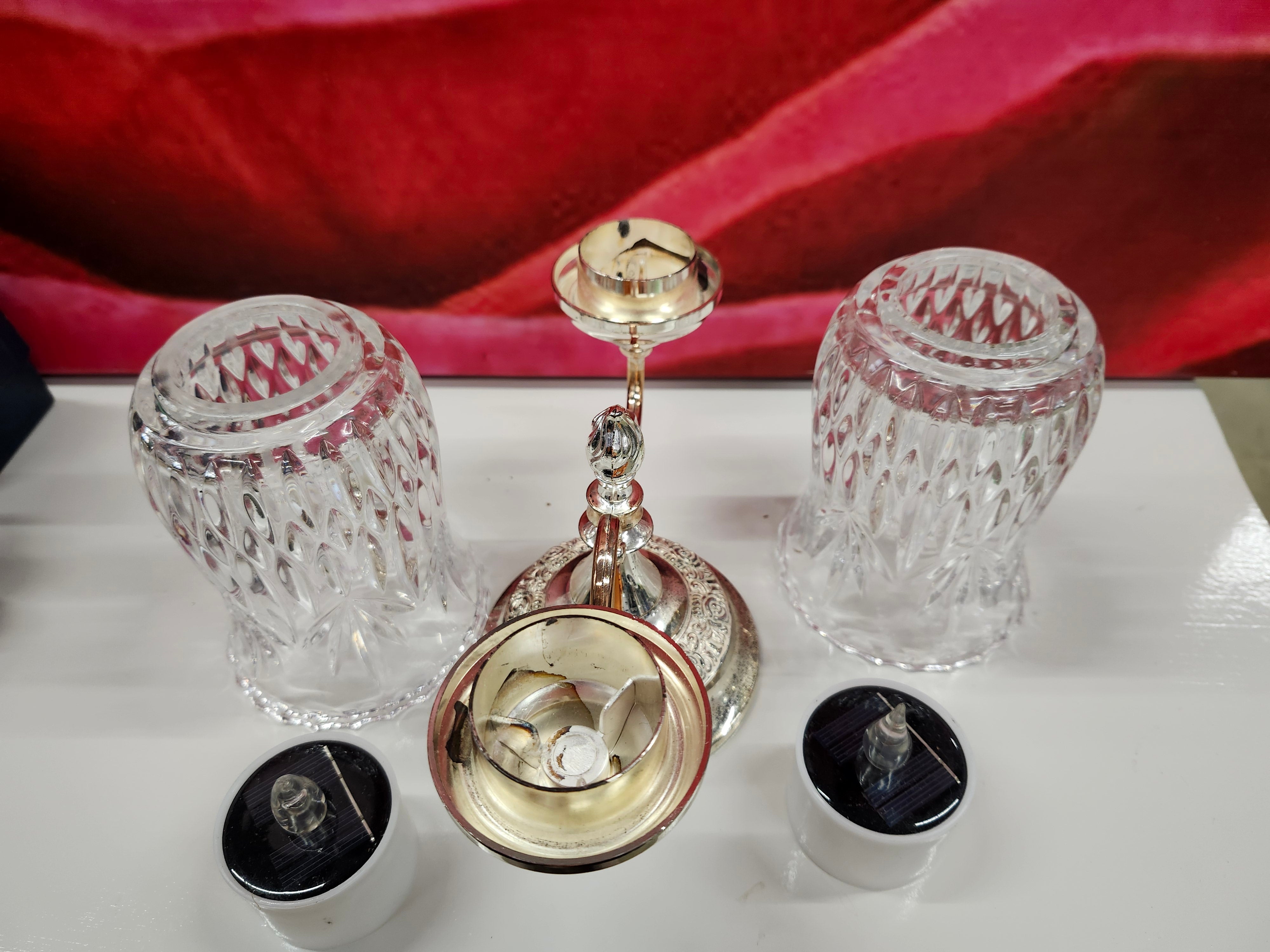 Hurricane crystal candle holder