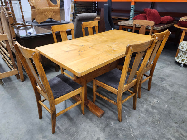 Dining set