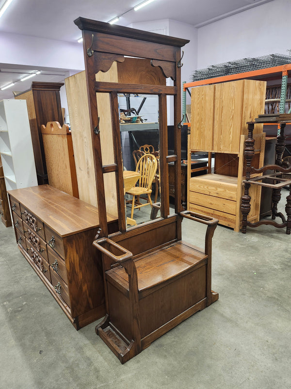 Hall tree with storage under seat