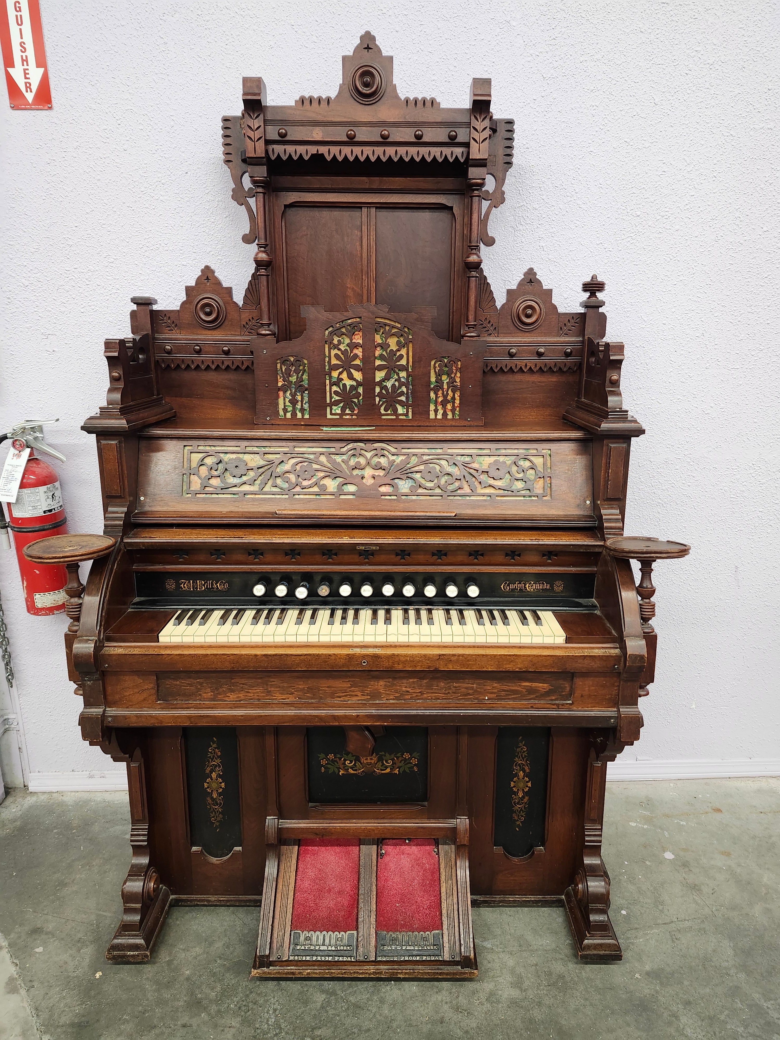 1800s organ
