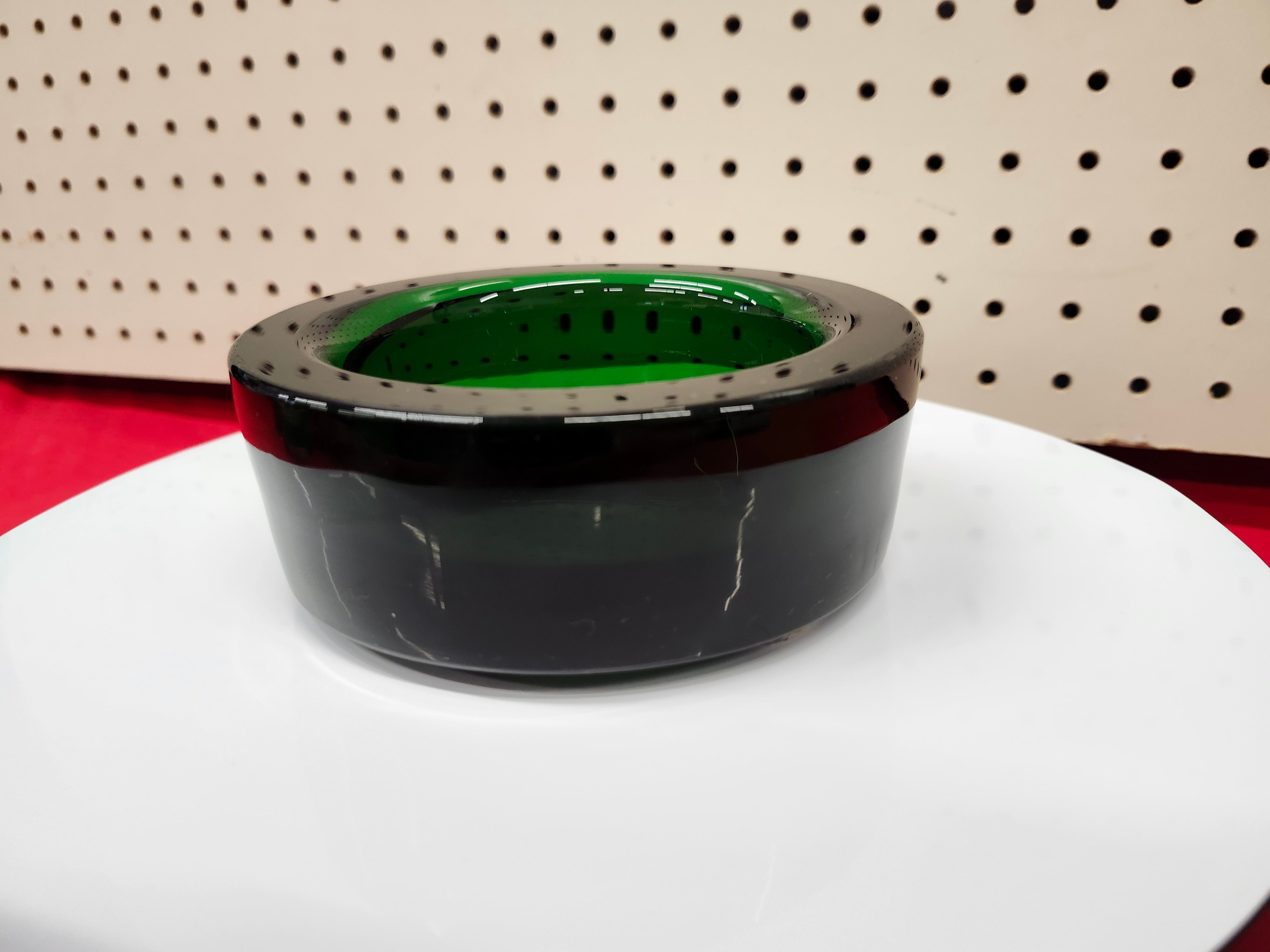 Green ashtray / bowl