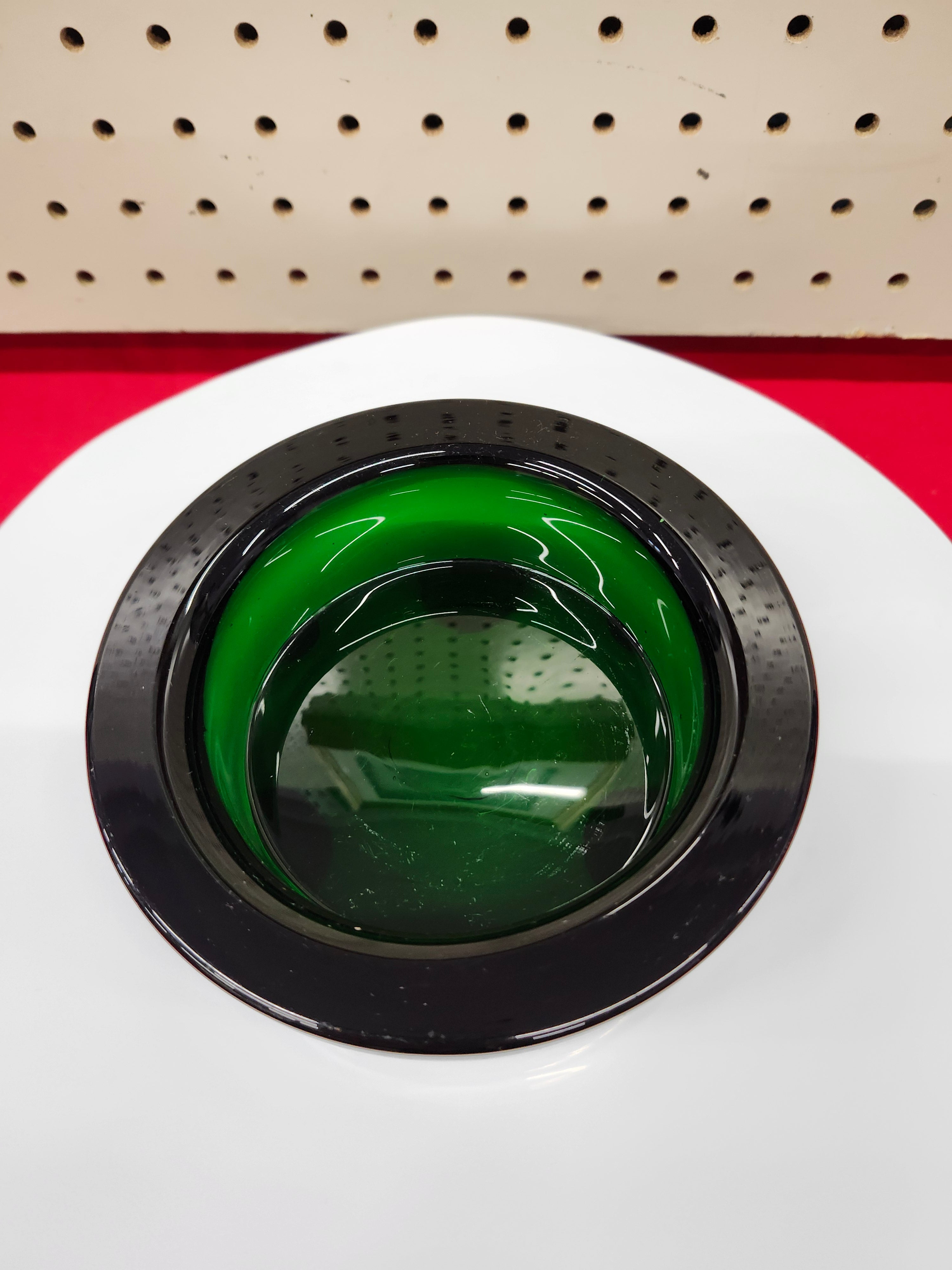 Green ashtray / bowl