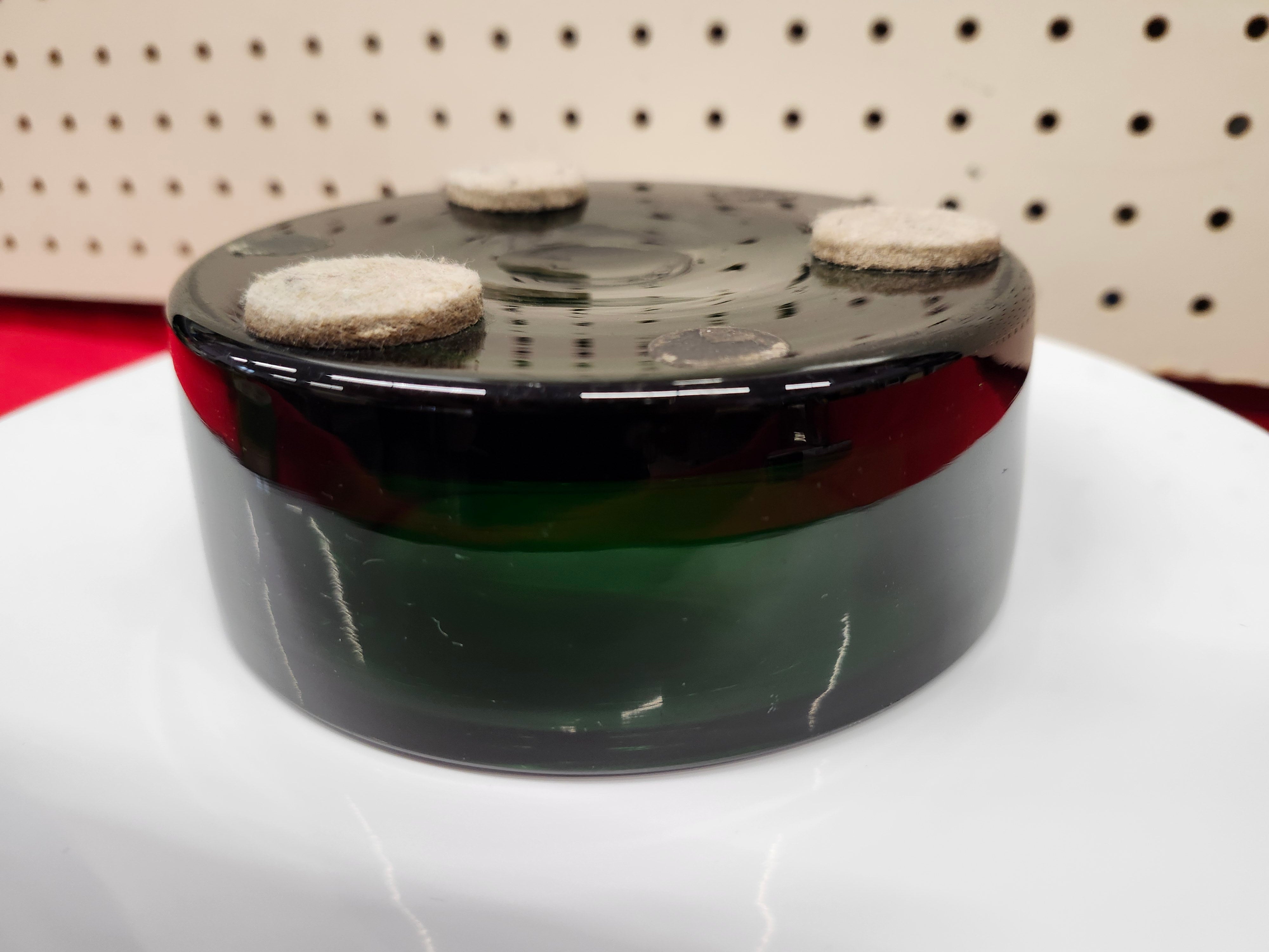Green ashtray / bowl