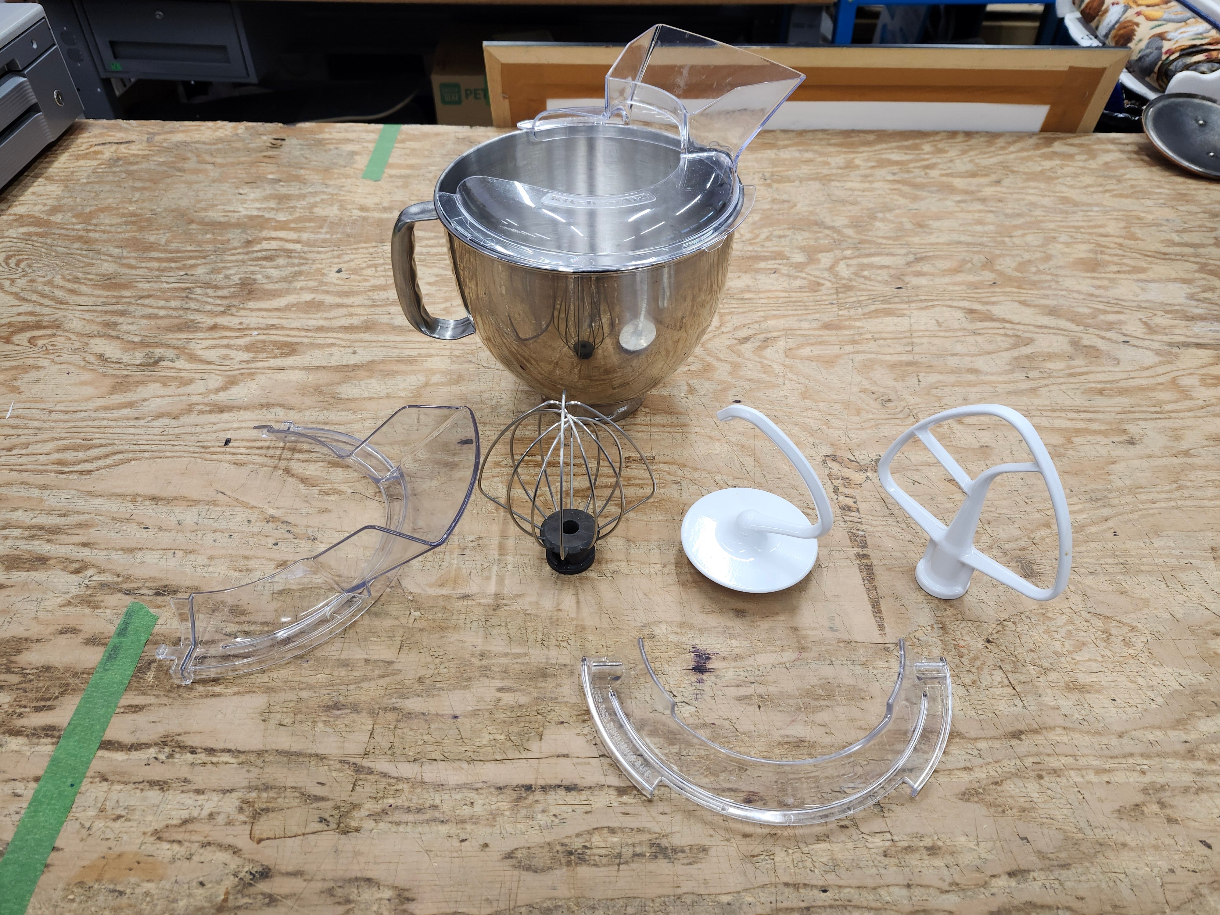 Kitchen aide bowl & accessories