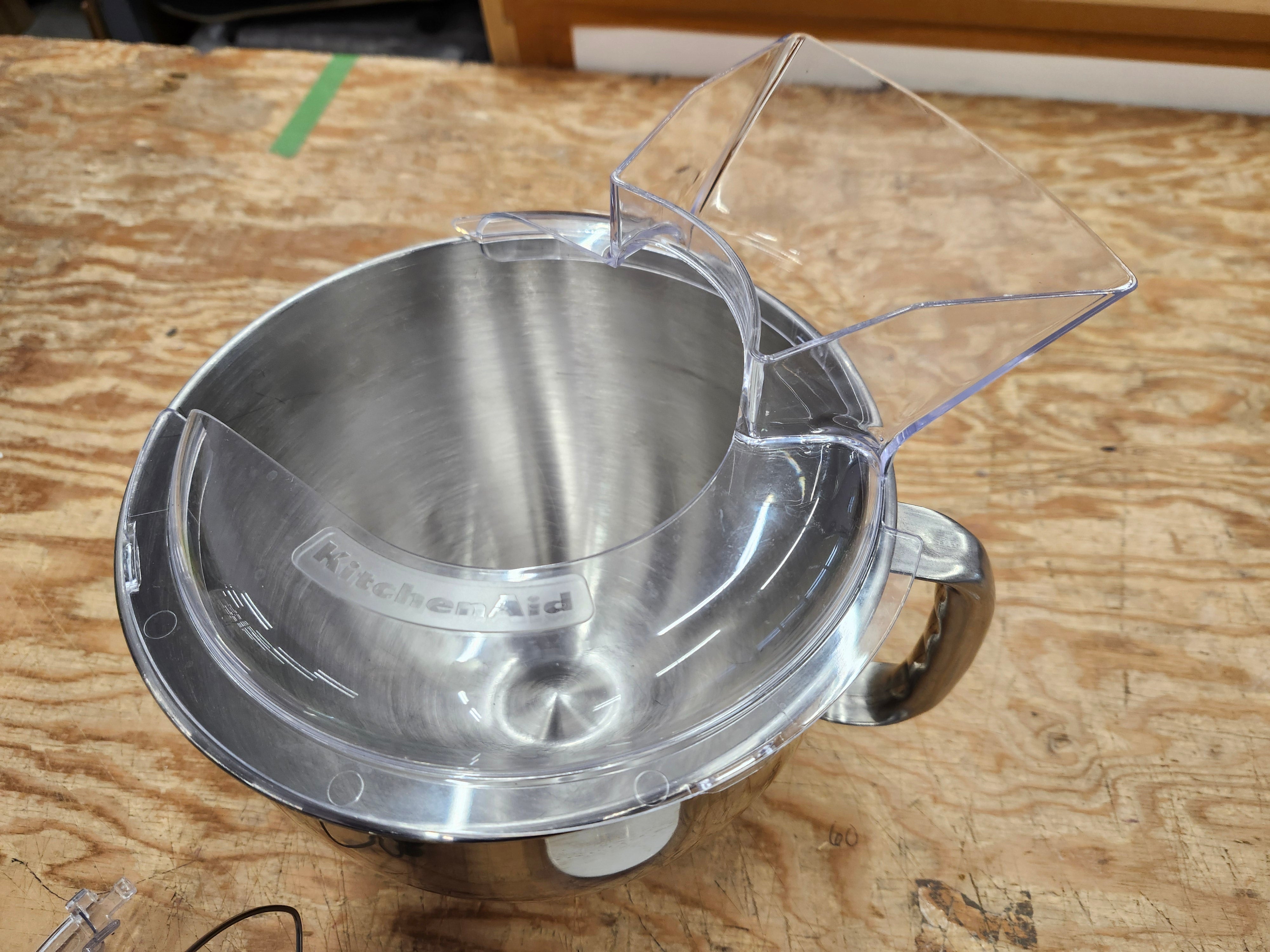 Kitchen aide bowl & accessories