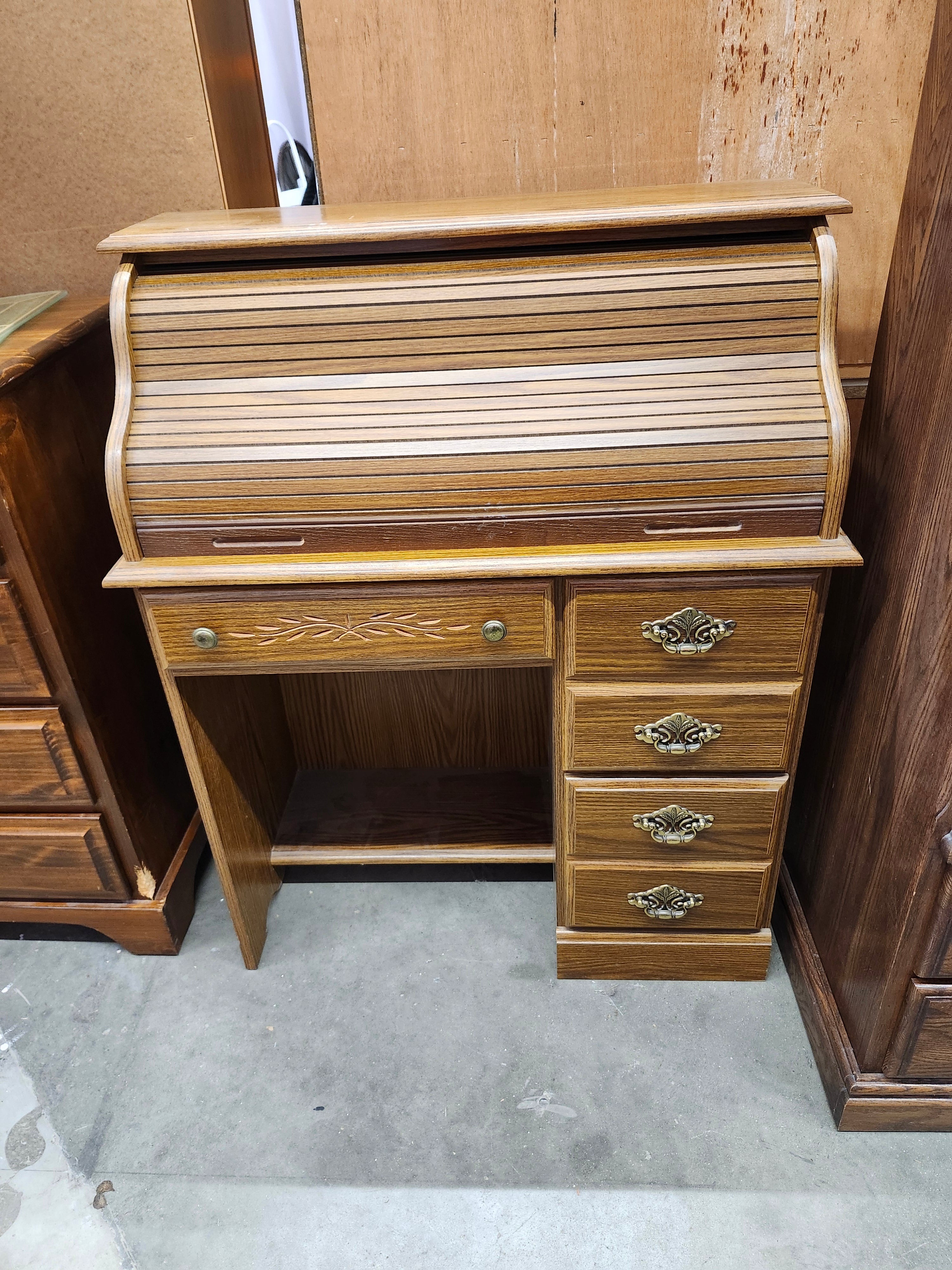 Small roll top desk
