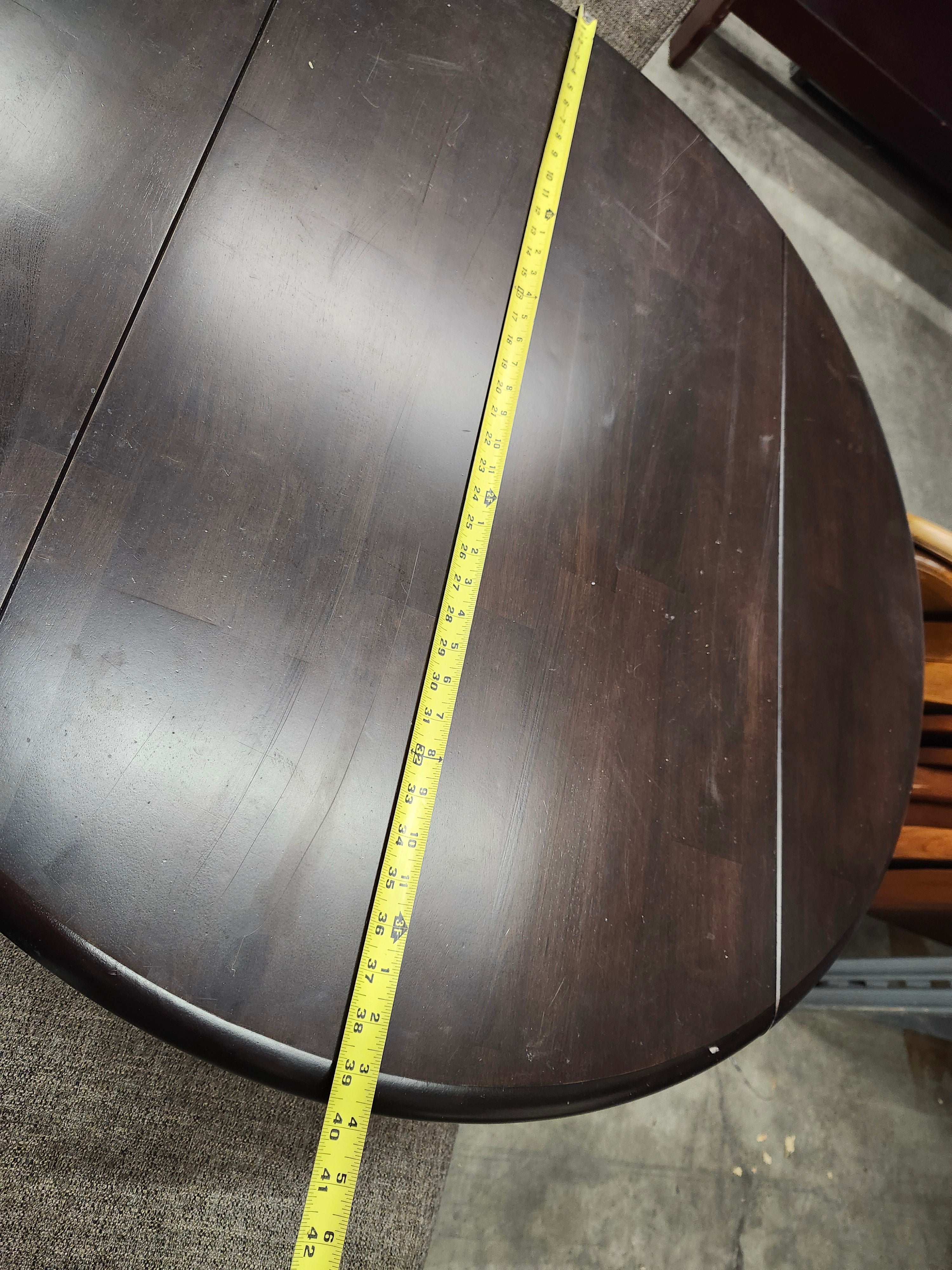 Dropleaf table & 2 chairs