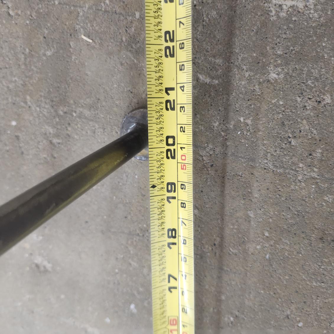 Metal Wine Rack – Holds 12 Bottles