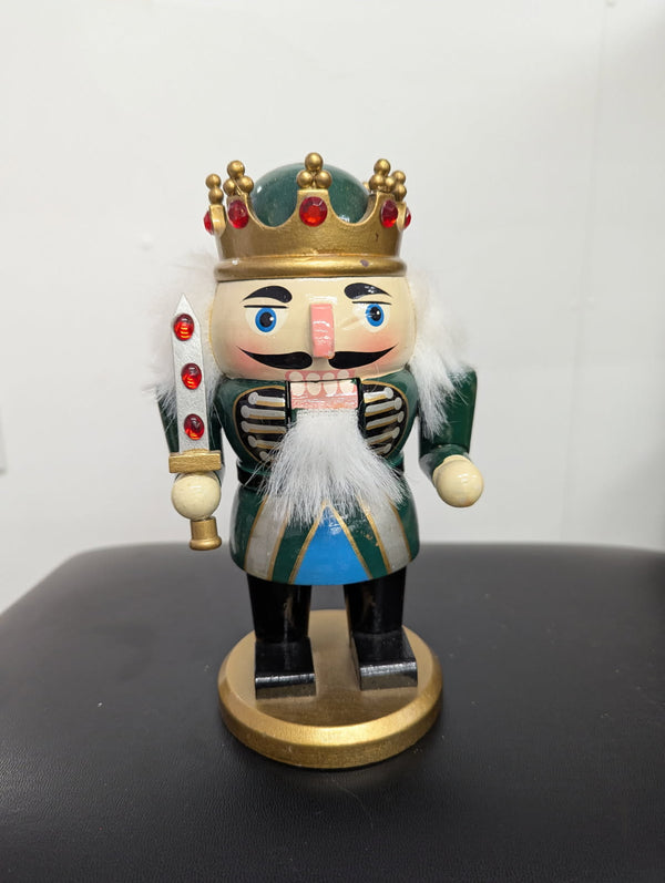 7' tall Nutcracker