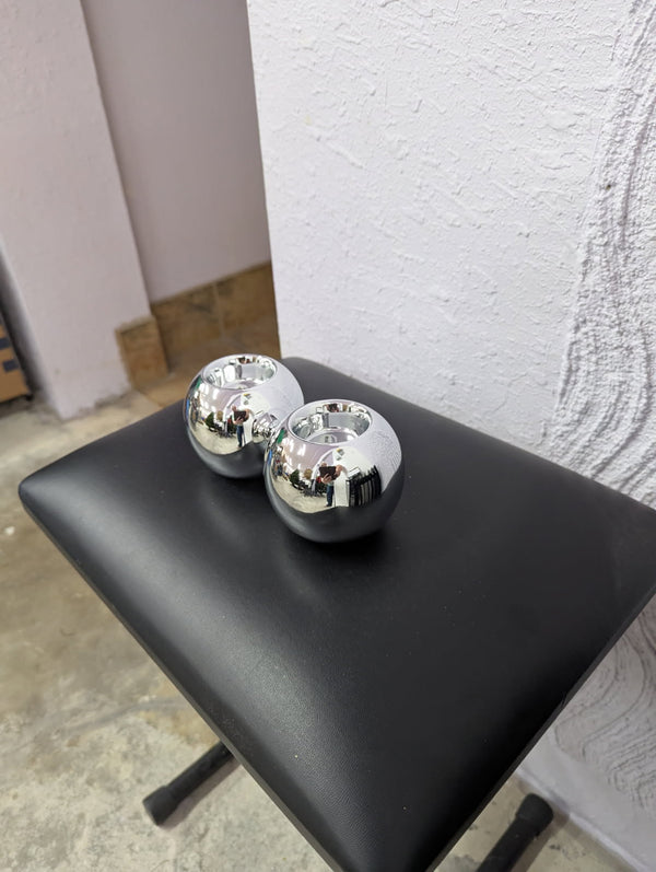 Pair of tea light silver balls