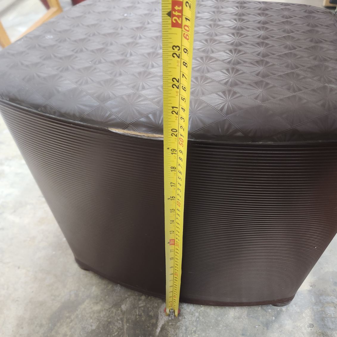 Laundry hamper
