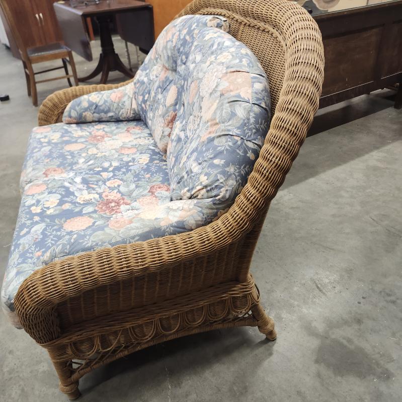 Wicker loveseat