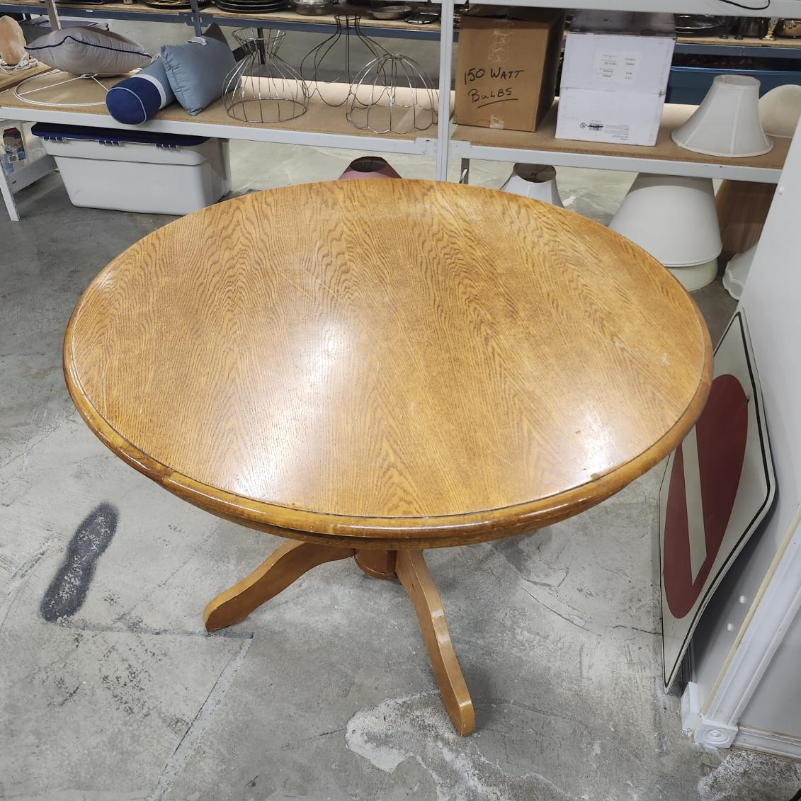 Pedestal Table