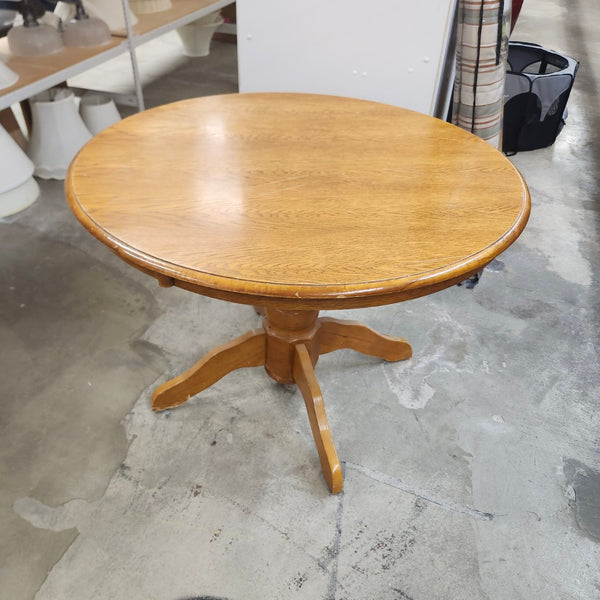 Pedestal Table