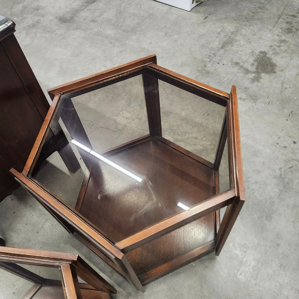 Set of 4 Matching living room side tables