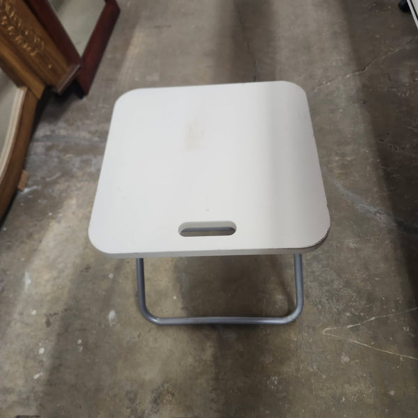 Collapsible table