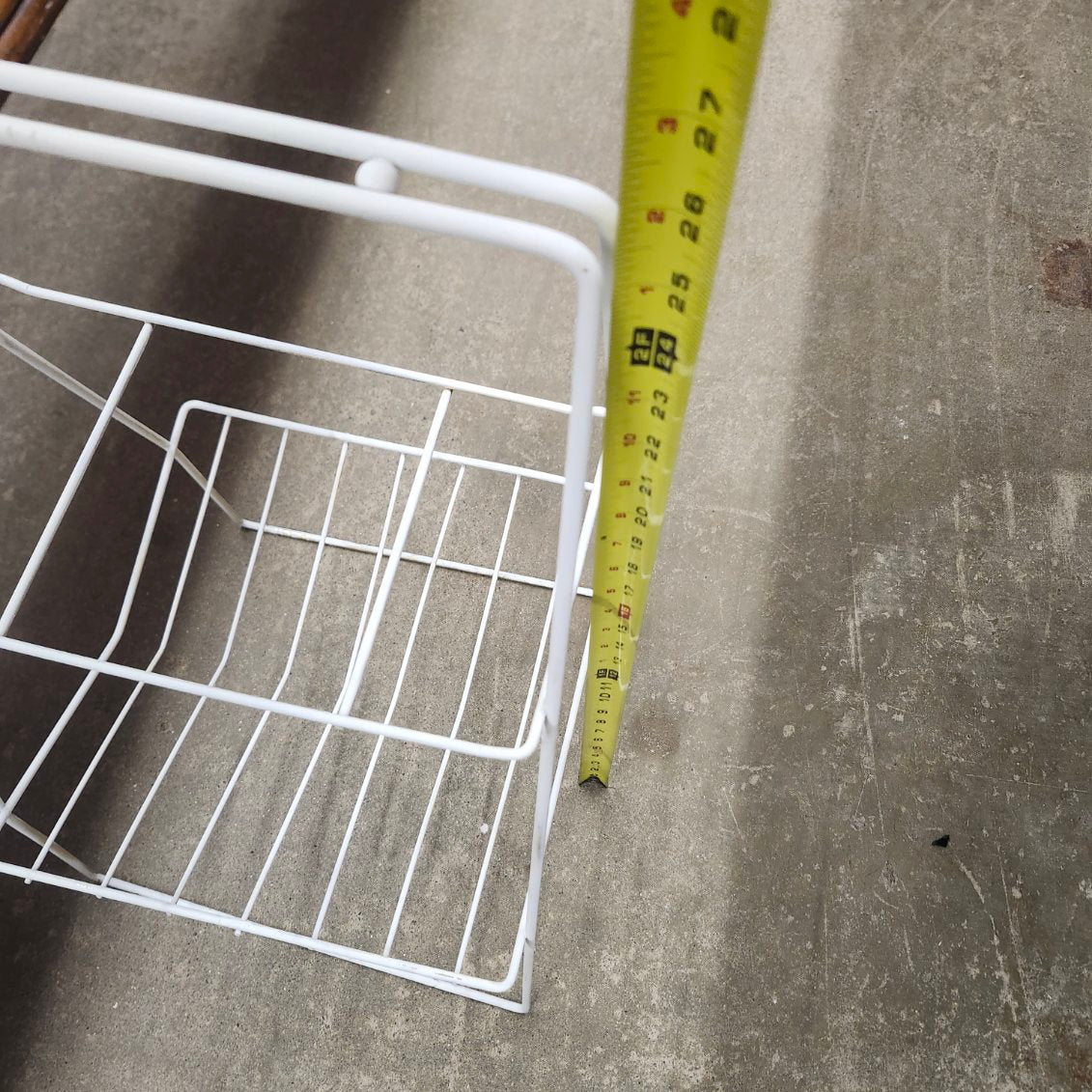 Towel Rack / magazine Stand