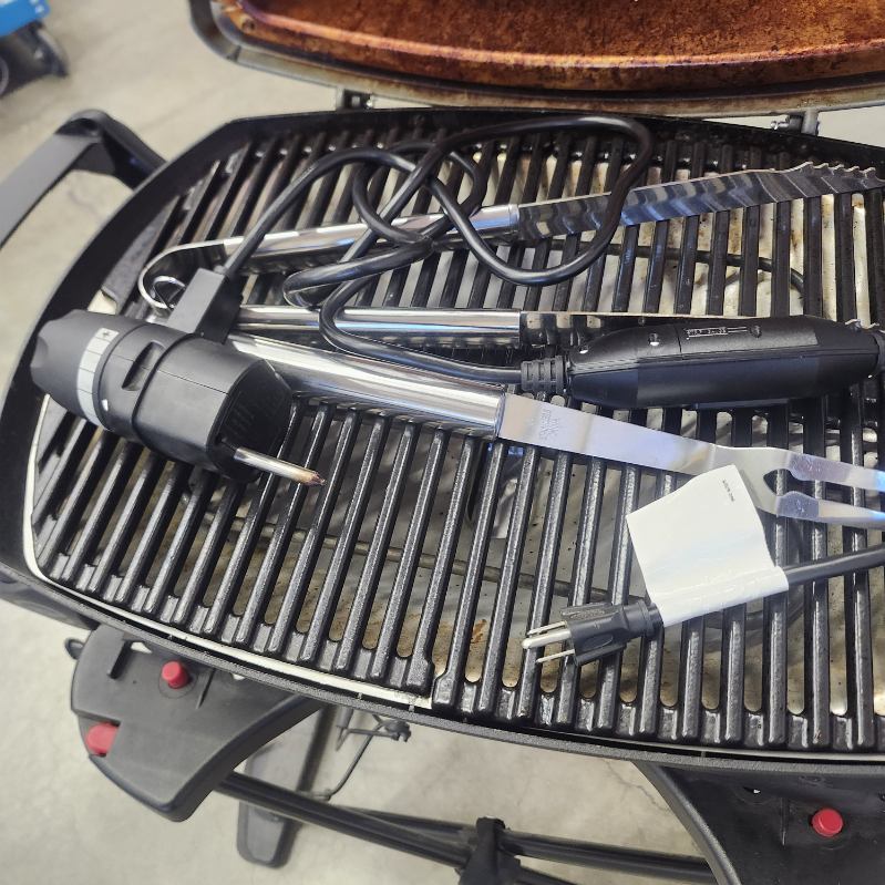 Webber electric BBQ with stand