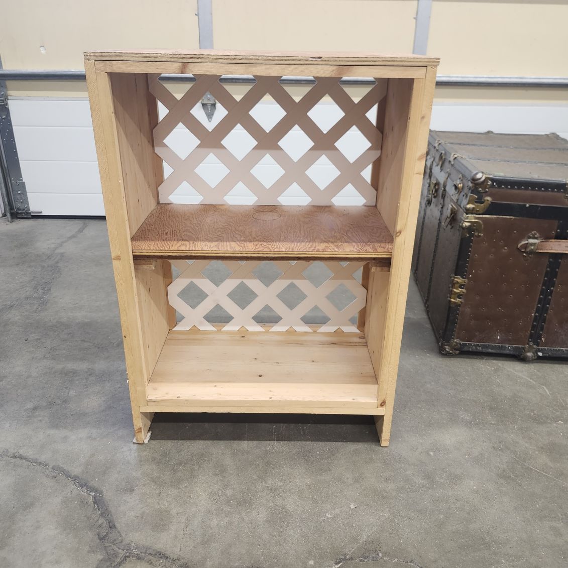 Shelf