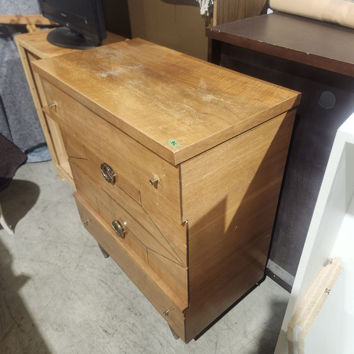 Dresser