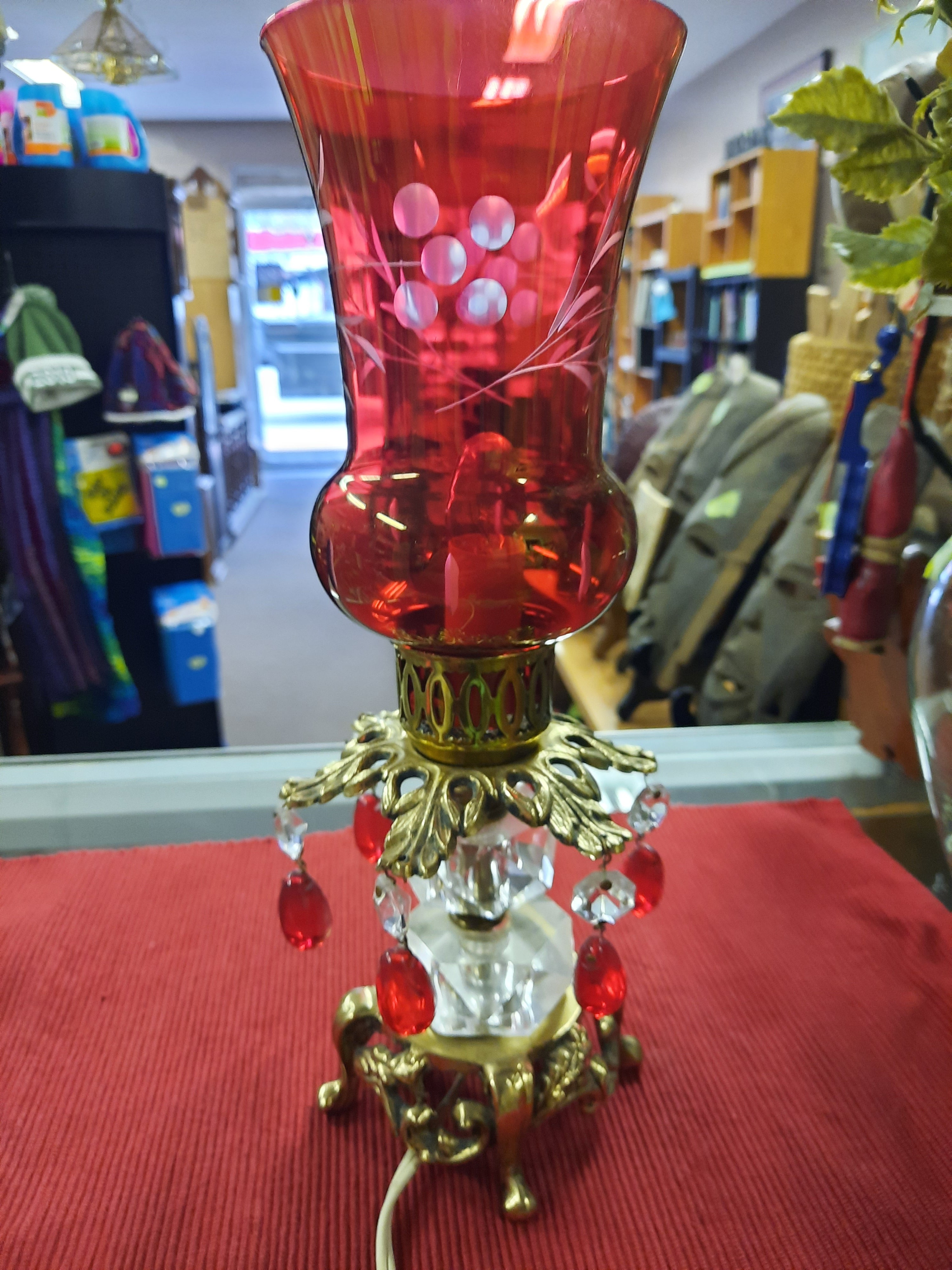 Vintage Cranberry Table Lamp